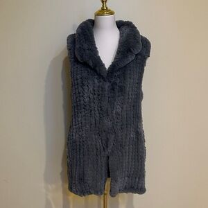 Donna Salyers Fabulous-Furs Slate Gray Faux Fur Vest Size M – Like New